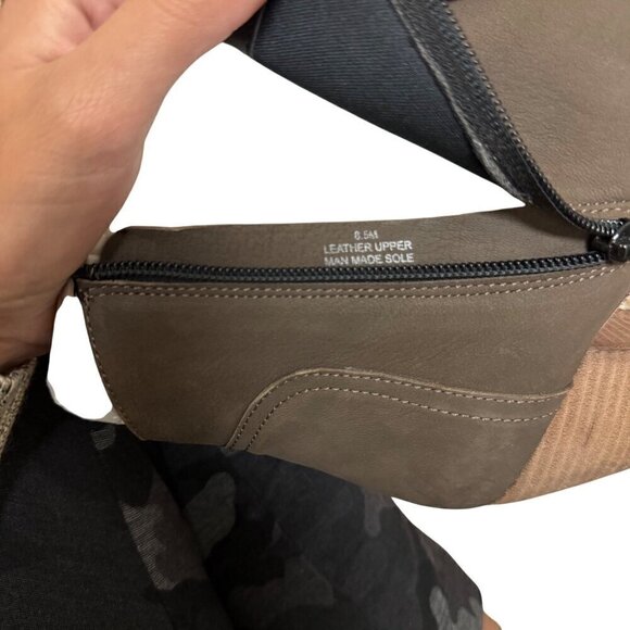 Diba Brown Leather Ankle Boots With Side Zipper & Stacked Heel NWOT - Picture 9 of 9